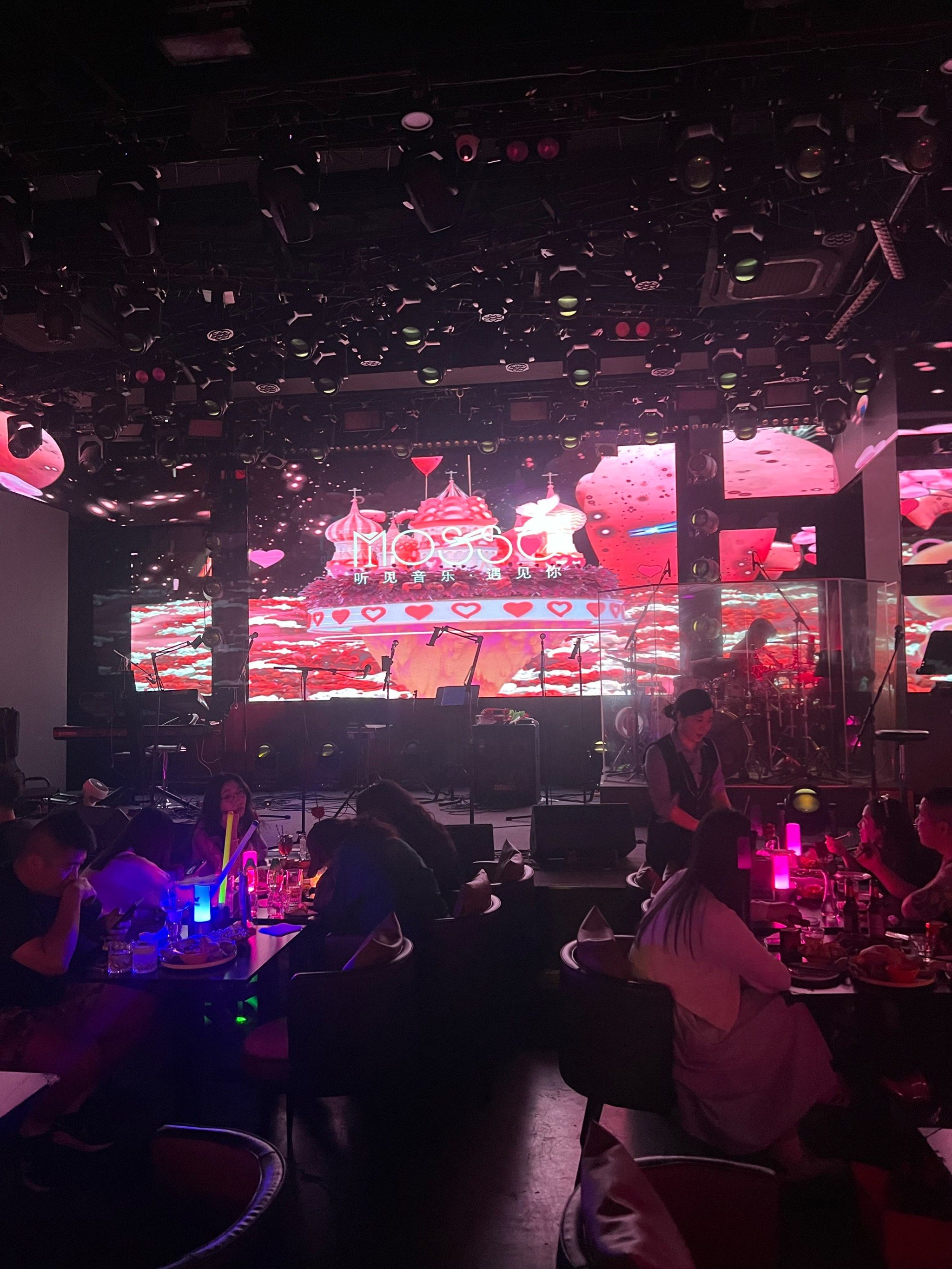 丽江商务KTV有没有适合商务活动的场所-华坪县ktv预订